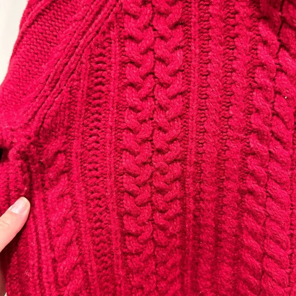 Alice + Olivia Red Turtleneck Cropped Cable Knit Sweater women’s size Large - Picture 3 of 9